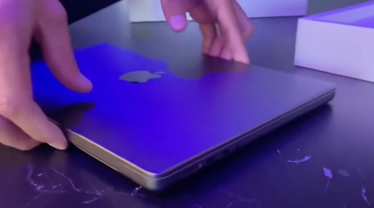 Les Vid Os De D Ballage Du Macbook Pro Arrivent Avant La Sortie De