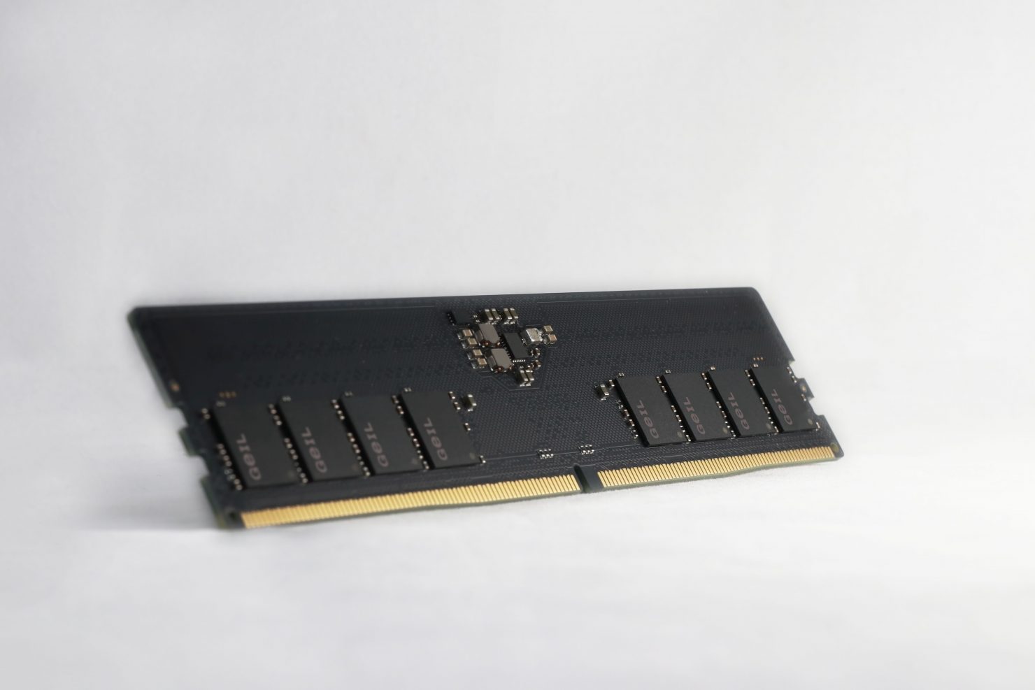 ul> </div>
<p> DDR5-Speicher wird voraussichtlich die doppelte Leistungssteigerung gegenüber DDR4 bringen, wie in <a href=