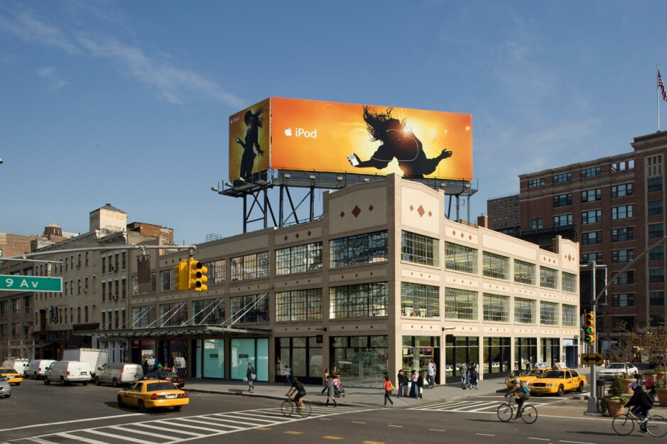 Apple Store in der West 14th Street in New York-Sie haben von Apple Stores gehört. Machen Sie sich jetzt bereit, den ersten physischen Google Store zu betreten.