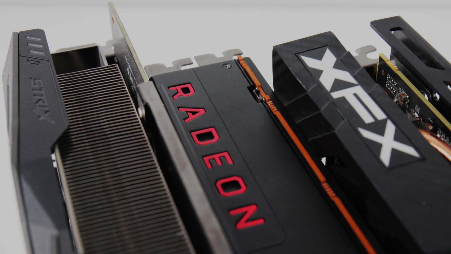 Видеокарты 2023. Ранг видеокарт. AMD graphic Cards. NVIDIA tarjeta grafica independent. MBOX AMD-30s.