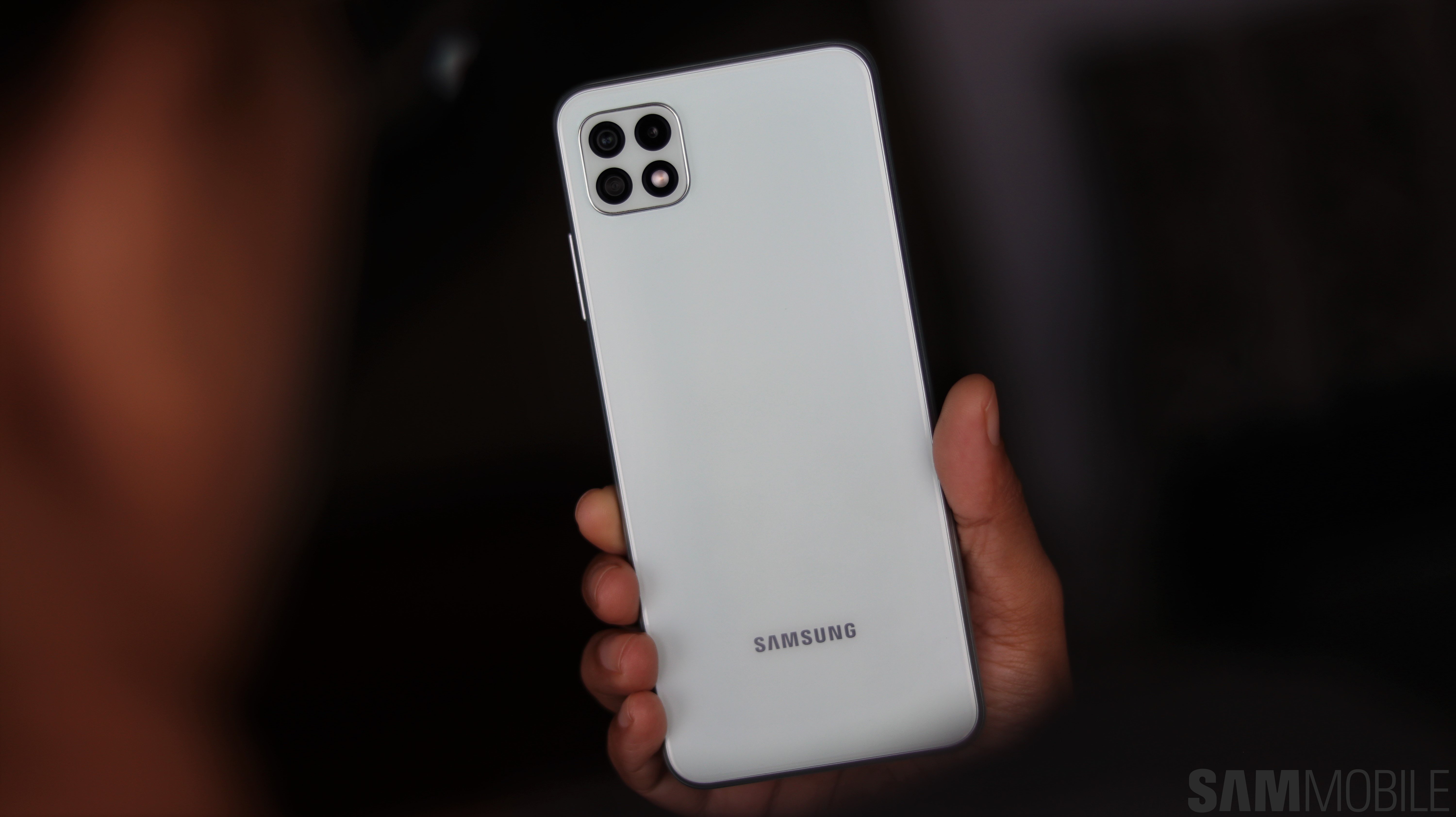 Revisión del Samsung Galaxy A22 5G: teléfono 5G asequible bien hecho - ES  Atsit