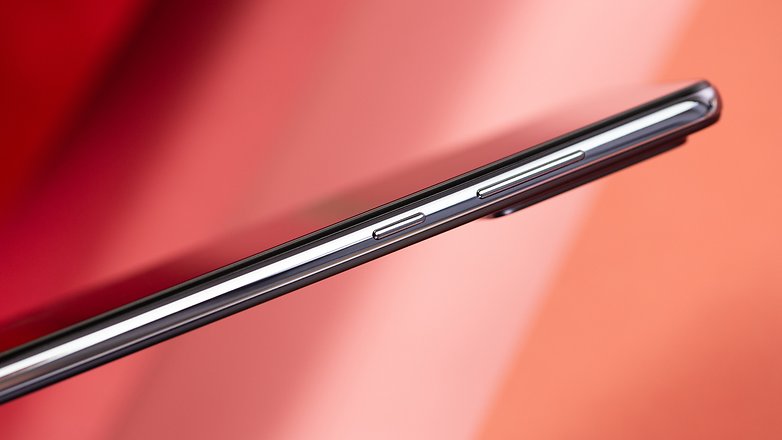 Côté NextPit Samgung Galaxy A72