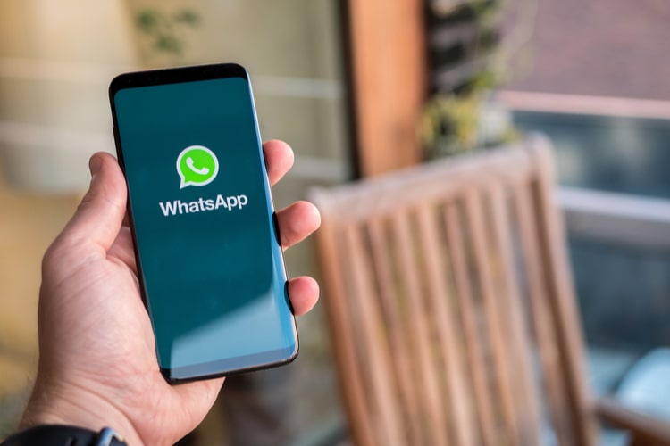 WhatsApp Beta ajoute des formes d'onde vocales et des ...