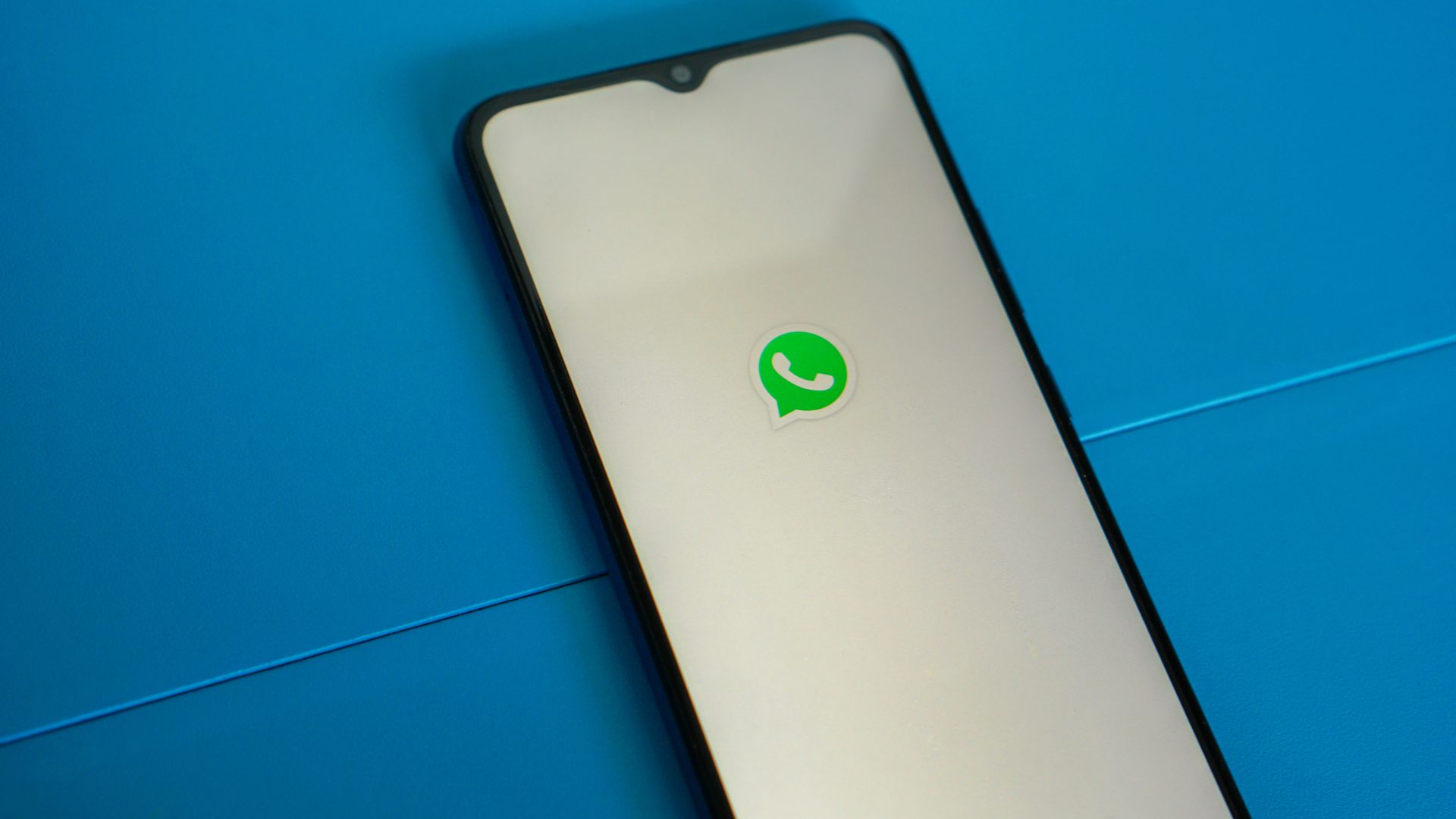 10 meilleures façons de résoudre le problème de reconnexion WhatsApp sur iPhone FR Atsit