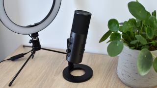 The best gaming microphone on looks: EPOS B20