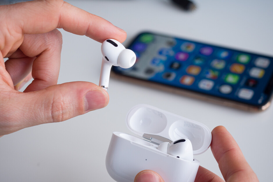 Penawaran AirPods terbaik pada Hari Perdana 2021