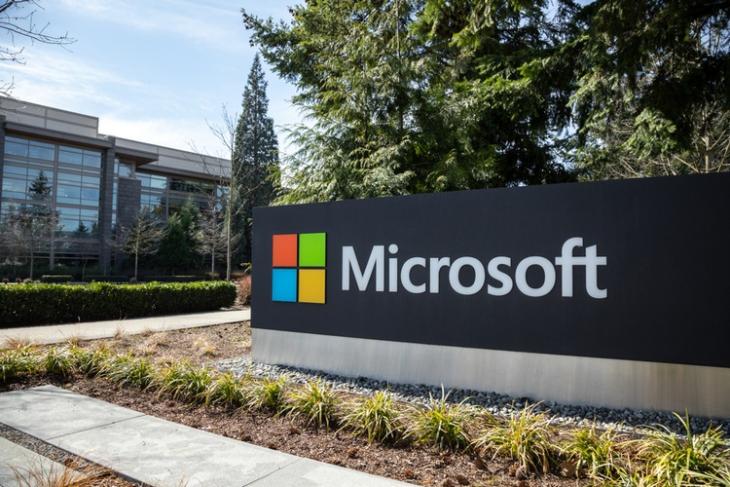 Microsoft Melampaui Apple Untuk Menjadi Perusahaan Paling Berharga Di ...