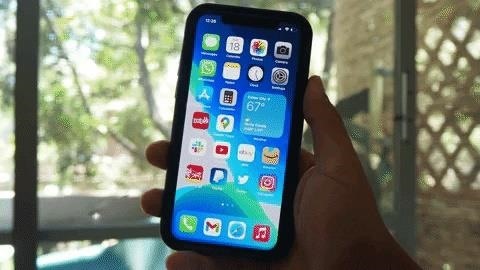 7 modi per aprire rapidamente la funzione lente d'ingrandimento nascosta sul tuo iPhone
