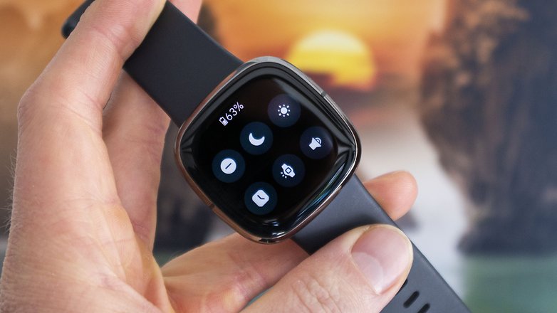 NextPit icone rapide fitbit sense