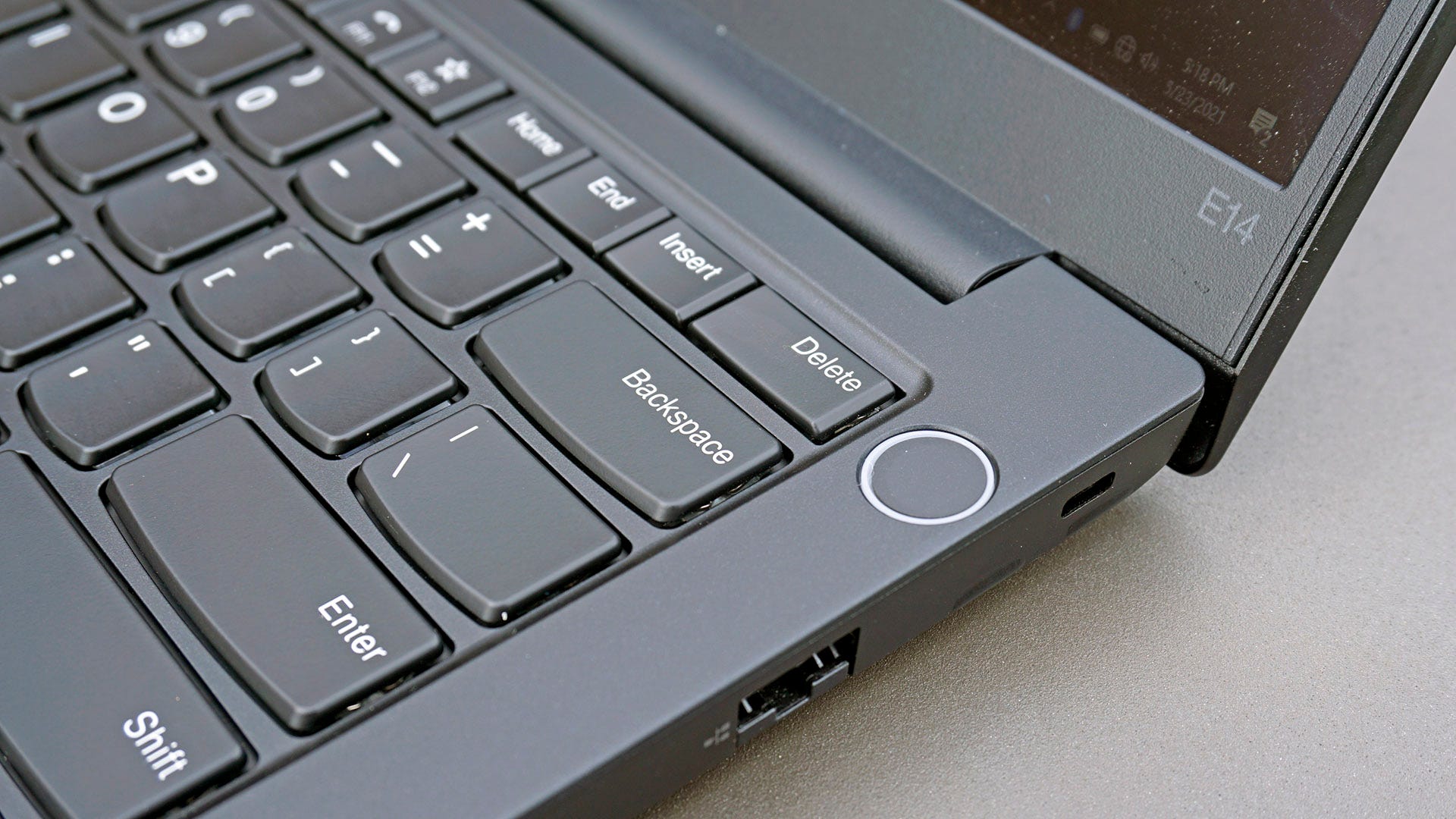 pulsante di accensione ThinkPad E14
