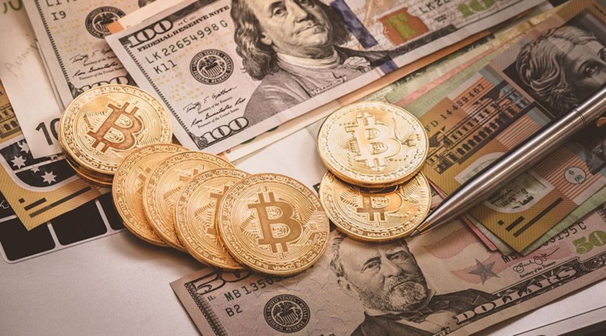 Bitcoin (BTC) e Dollaro statunitense (USD) calcolatore di conversione di tasso di cambio di valuta