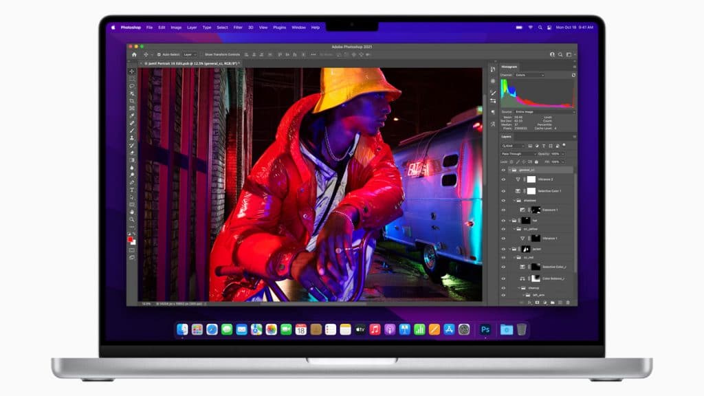 Apple annuncia il nuovo MacBook Pro con processori M1 Pro e M1 Max - IT  Atsit