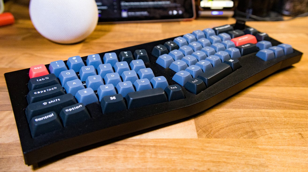 recensione-keychron-q8-una-buona-tastiera-ergonomica-e-meccanica-di