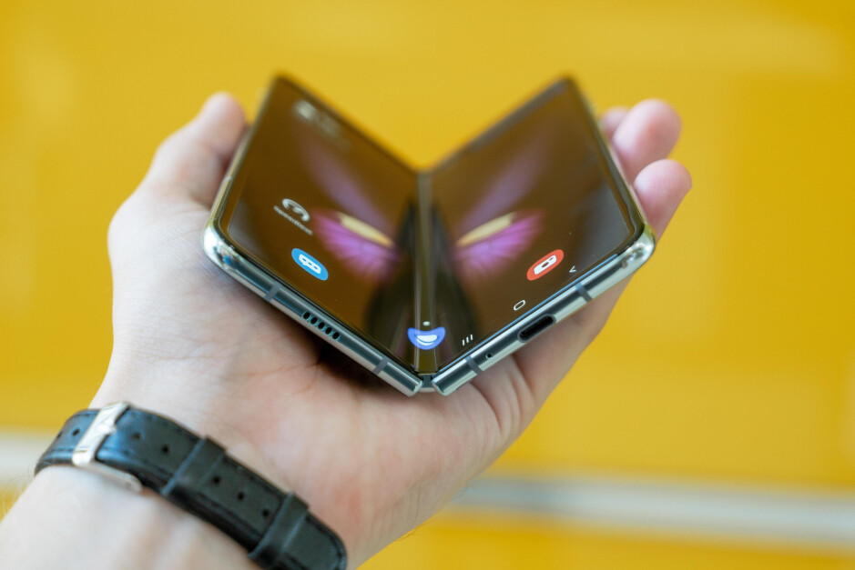 まだ時間ではありませんか？-最先端のGalaxy Z Fold3がフロップする運命にあるのはなぜですか