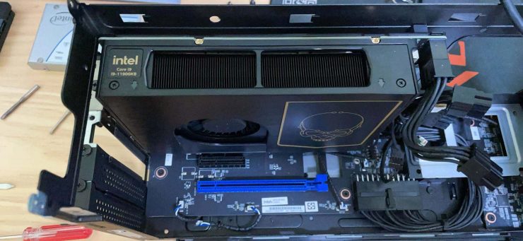 Intel Core i9-11900KB Tiger Lake CPU Powers NUC 11 Extreme'Beast Canyon'Compute Element、8 Cores Up to 5.30 GHz