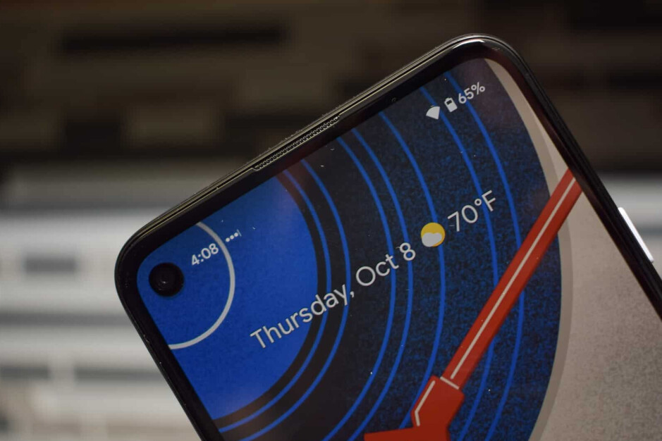 Pixel Launcher の At a Glance ウィジェットから天気をオフにできるようになりました