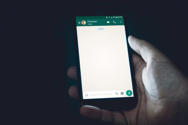 WhatsApp がマルチデバイス サポートと iPad のローンチの可能性を取得していると報告されています