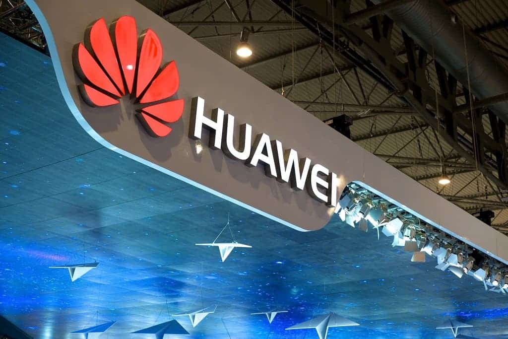 Huaweiは スタートアップをサポートするために今後3年間で1億ドルを投資する Ja Atsit