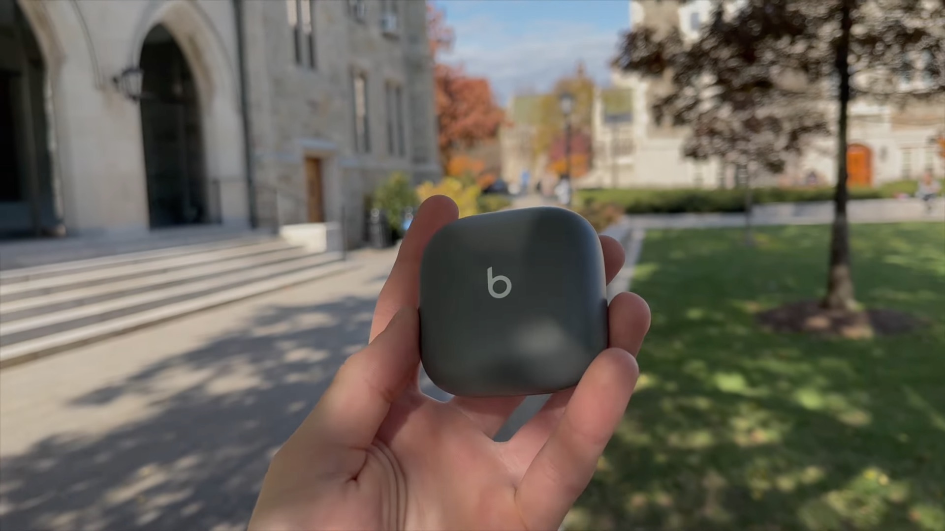 199ドルのbeatsfit Pro 21 と249ドルのairpods Pro 19 どちらがより良い購入ですか Ja Atsit