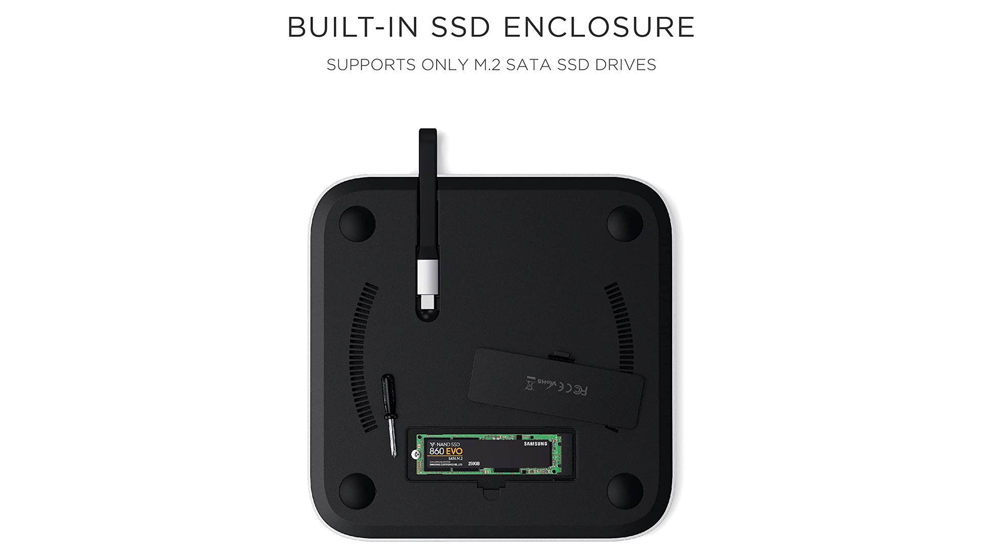 De geïntegreerde SSD-behuizing van de Satechi Mac Mini-hub.