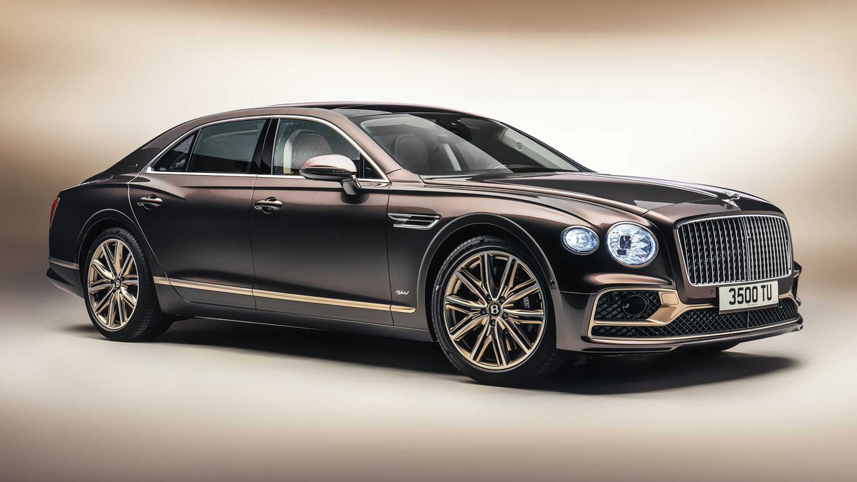 De Bentley Flying Spur PHEV Odyssean Edition