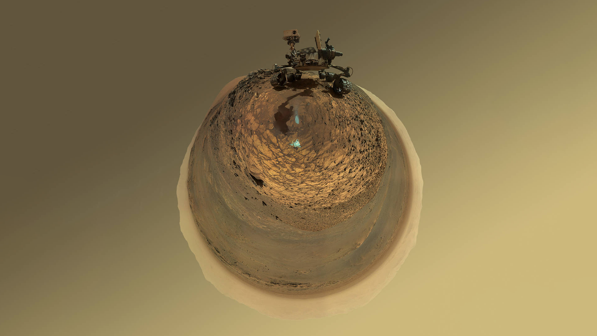 NASA's Curiosity-rover gemaakt met een fisheye-lens.