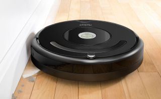 Najlepsze Roombas: iRobot Roomba 675