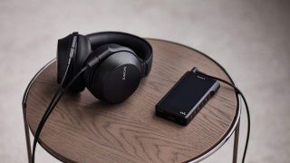 Najlepszy Sony słuchawki: Sony MDR-Z7M2