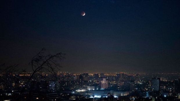 Zaćmienie księżyca supermoon krwi sfotografowane z całego świata 05 | TweakTown.com