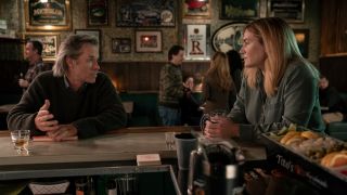 Mare of Easttown — Kate Winslet i Guy Pearce