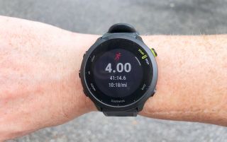Przegląd Garmin Forerunner 55