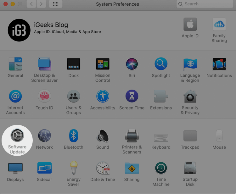ในการตั้งค่าระบบ คลิกที่การอัปเดตซอฟต์แวร์เพื่อตรวจสอบการดาวน์โหลดใน Macbook