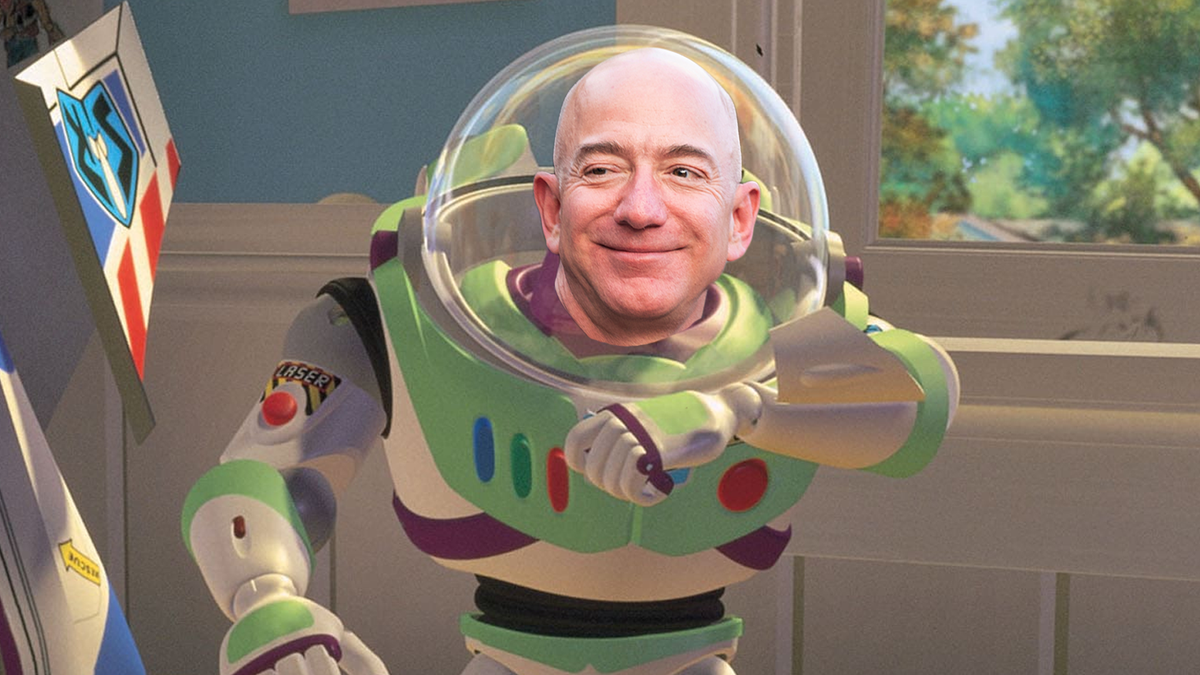 Jeff Bezos photoshopped บน Buzz Lightyear