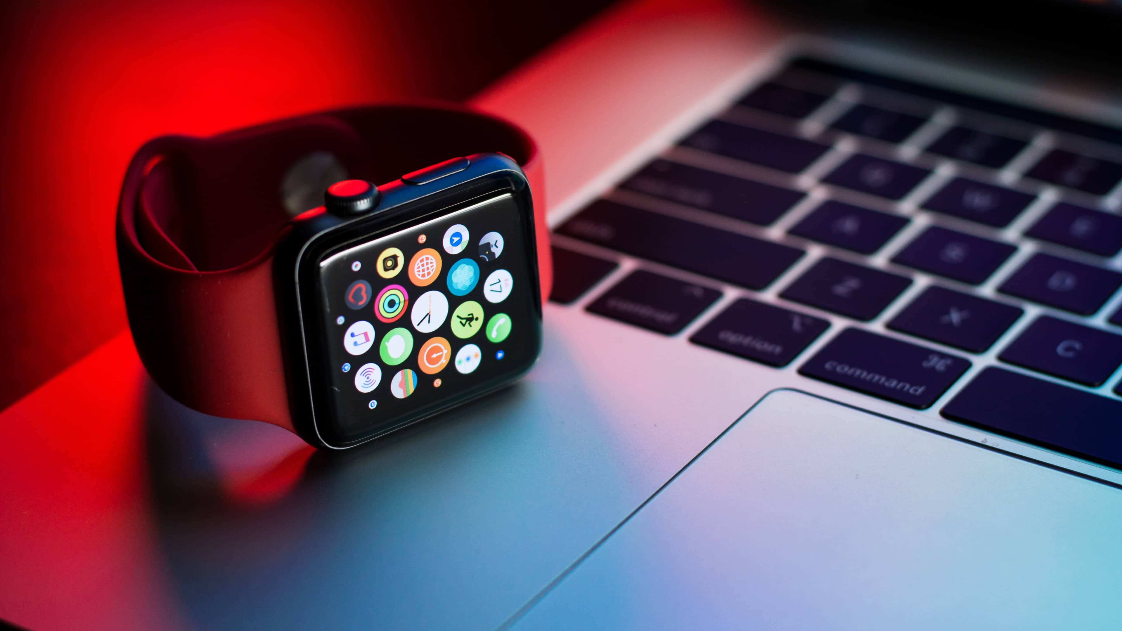 Apple Watch Pro ที่ทนทานอาจมีจอแสดงผลแบบแบน - TH Atsit