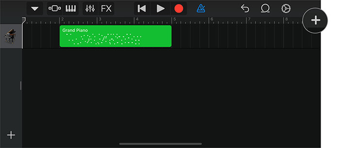 Chạm vào Tiny Plus Icon trong ứng dụng GarageBand để Tạo bản ghi nhớ giọng nói trên iPhone