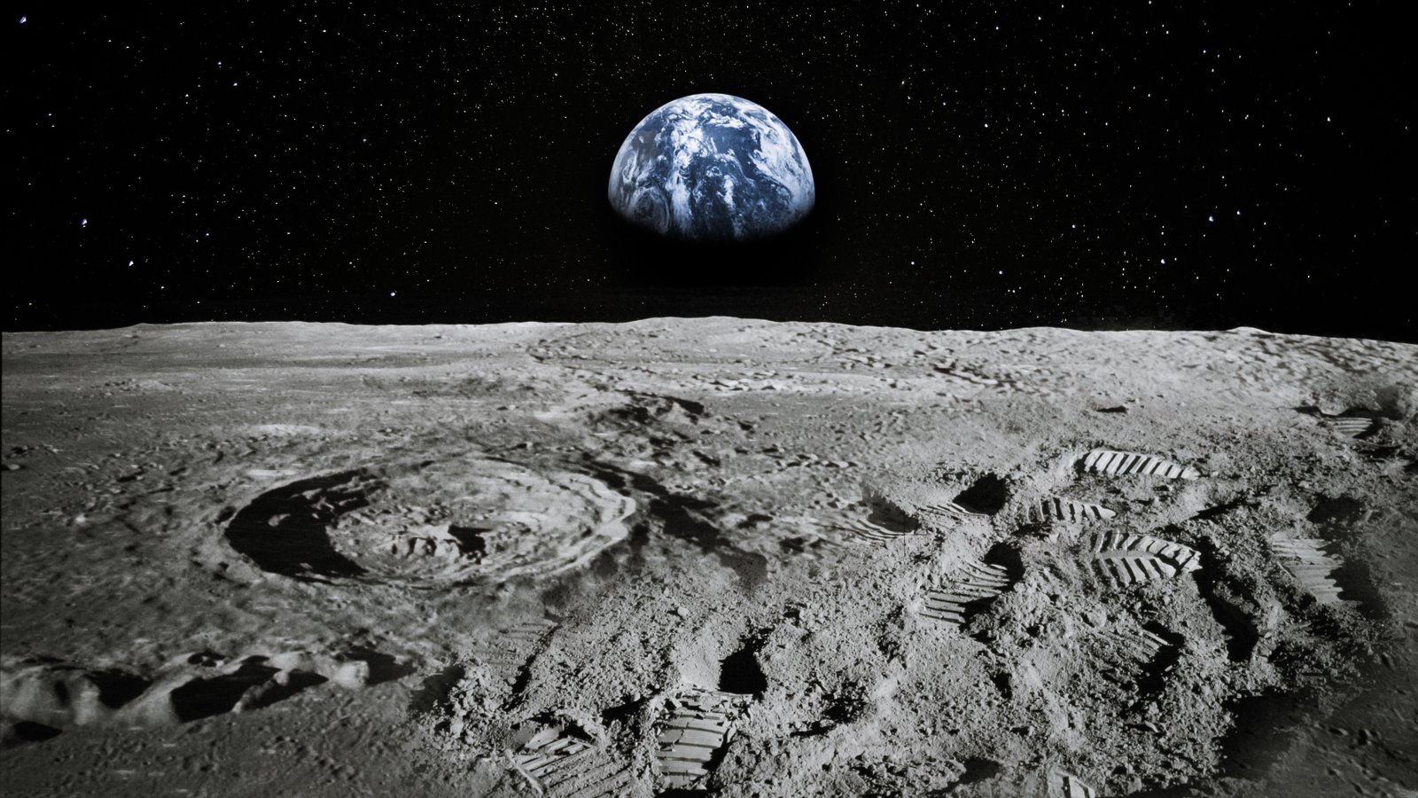 Quang cảnh chi Mặt trăng với Trái đất mọc ở đường chân trời