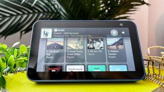 Đánh giá Amazon Echo Show 5 (Thế hệ thứ 2)