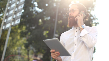 5 tablets com telefone funcionalidade