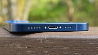 revisão do iPhone 12