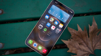 Touch ID sob a tela sugerido para iPhone 14 da Apple série, 2022 iPhone SE virá com 5G