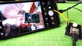 Raspberry Pi Pico-Powered Camera Button